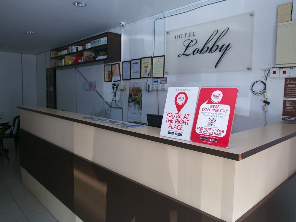 Oyo 988 Malawati Ria Hotel Kuala Selangor Exterior photo